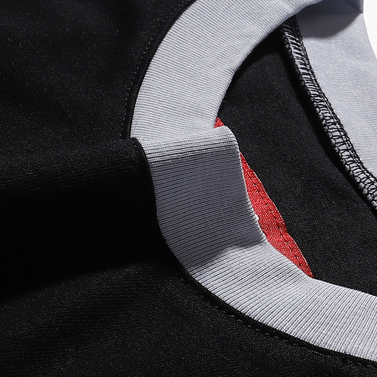 Box Logo Longsleeve T-Shirt