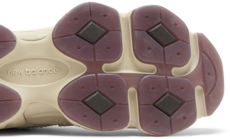 NB 9060 Sydney Mclaughlin-Levrone x 9060